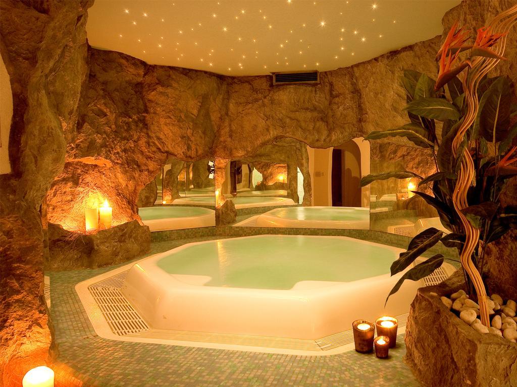 Hotel Foestlerhof ヴィラ・オットーネ エクステリア 写真