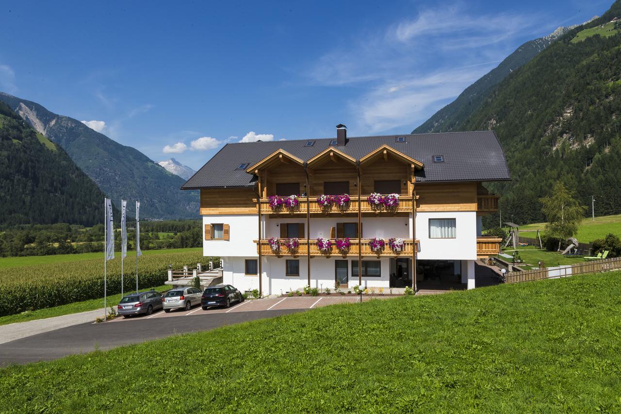 Hotel Foestlerhof ヴィラ・オットーネ エクステリア 写真